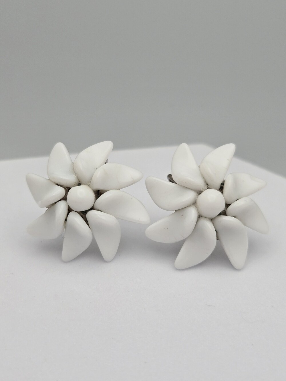 Vintage West Germany White Milk Glass Flower Clip-On Earrings Mid Century 1.25''